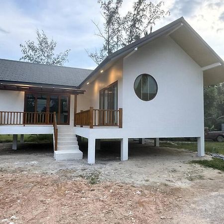 Chaloklum Canal Villa Buitenkant foto